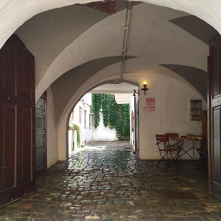 Guesthouse Postavarului Braszów Zewnętrze zdjęcie