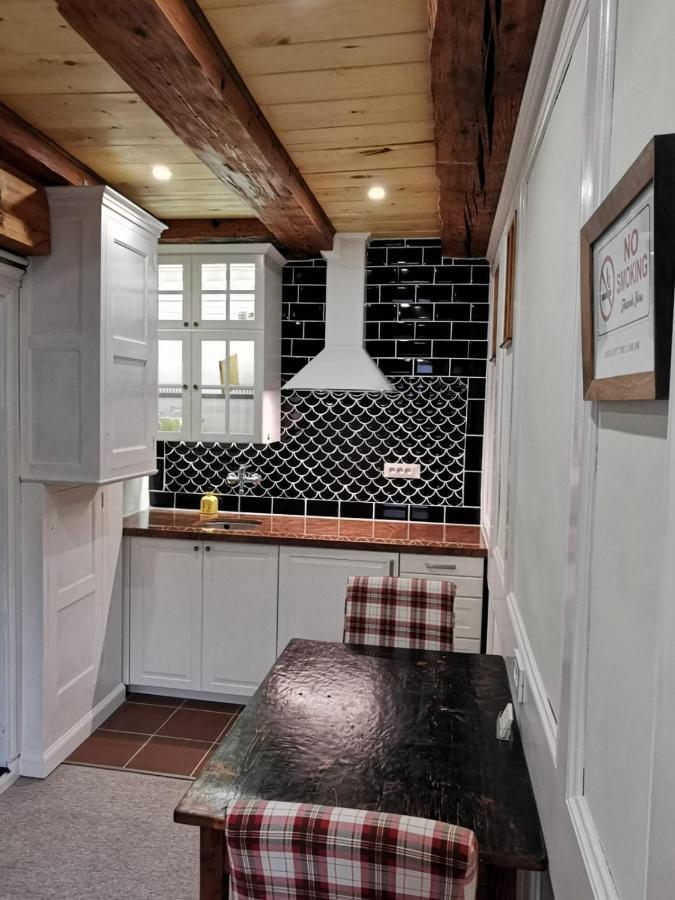 Guesthouse Postavarului Braszów Zewnętrze zdjęcie
