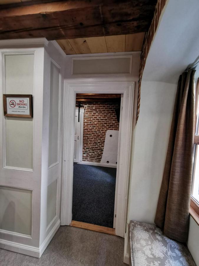 Guesthouse Postavarului Braszów Zewnętrze zdjęcie